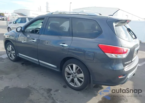 2014 Nissan Pathfinder Platinum z USA, uszkodzony, nr VIN 5N1AR2MN9EC722919